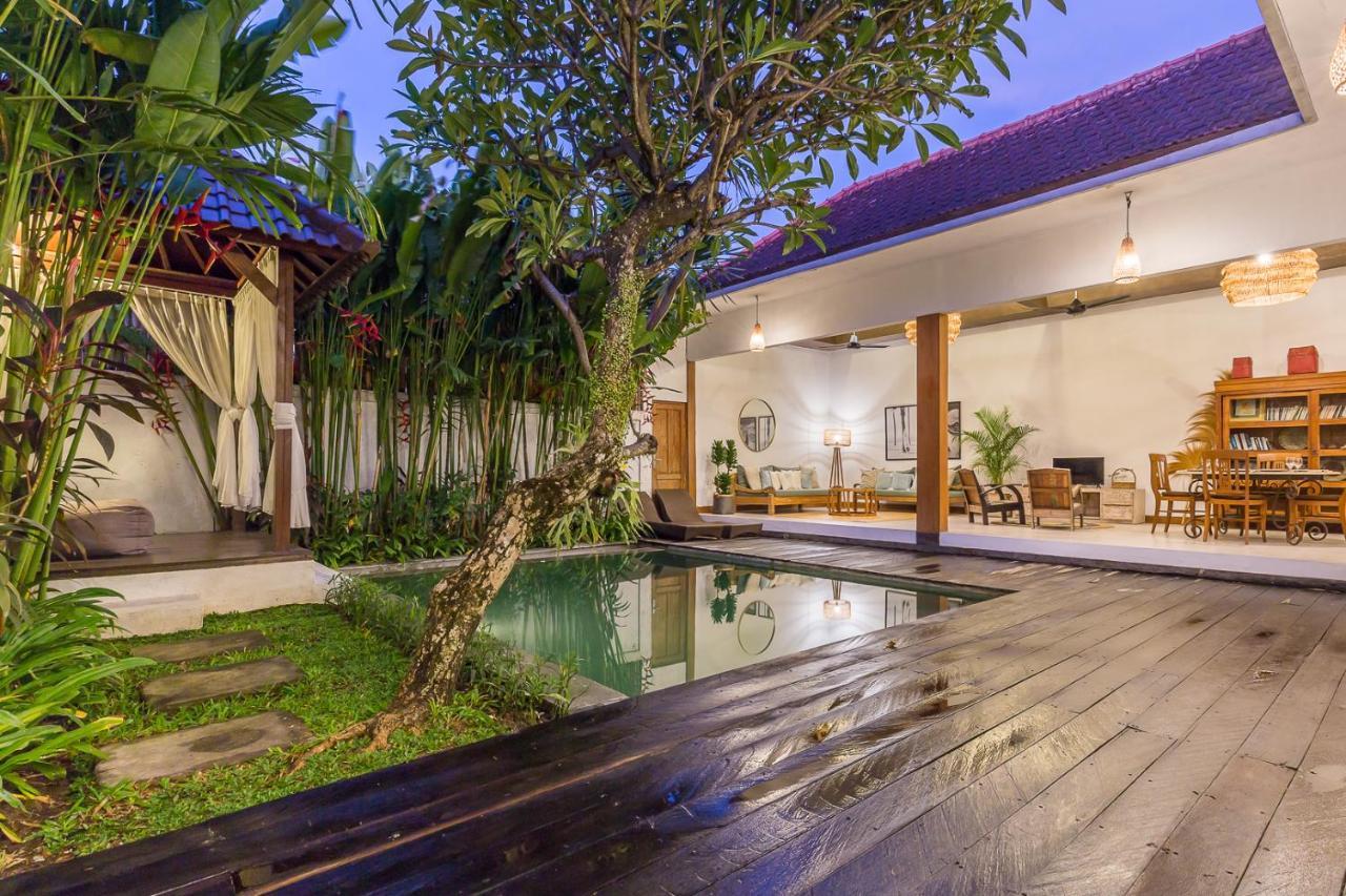 Pulesari 2 Bedrooms เซมินยัค ภายนอก รูปภาพ